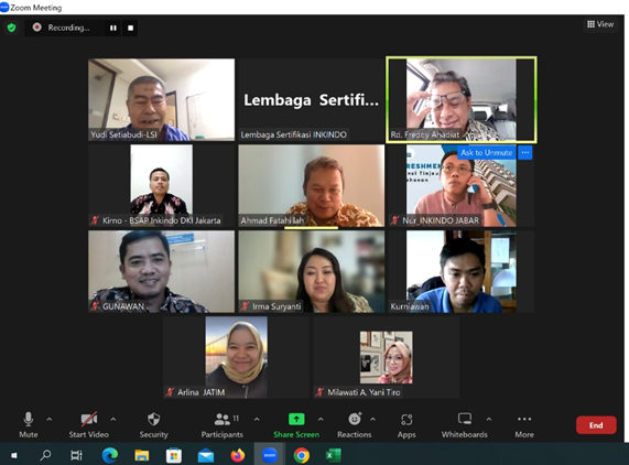 refreshmen Tinjauan Permohonan